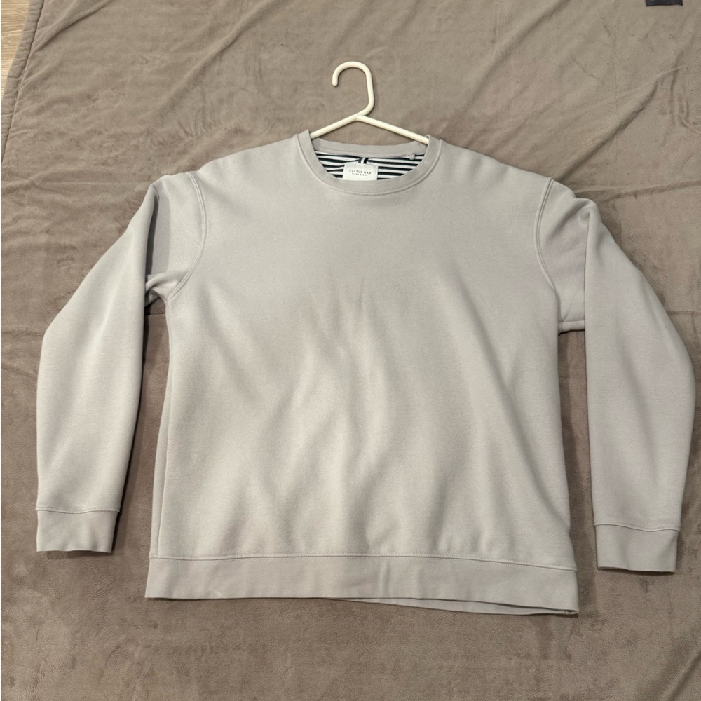 NEW Men’s Stone Grey Crewneck Sweatshirt
